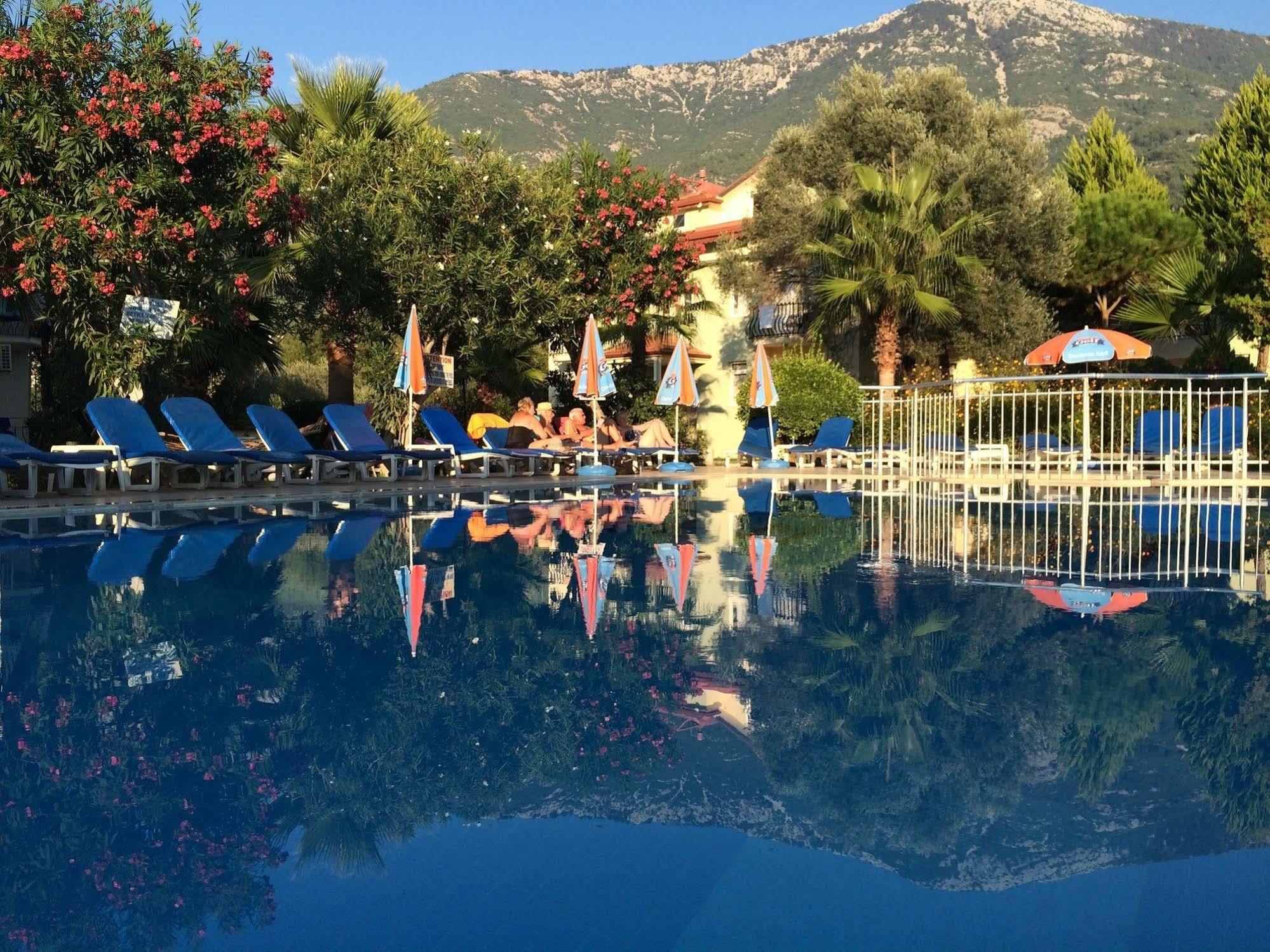 Gorkem Hotel & Apartments Oludeniz Exterior foto